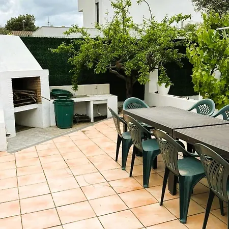 8010 Casa Montclar, Ubicada En Entorno Tranquilo, Al Lado De La Ciudadela , De La Playa, Del Centro Del Pueblo, De Restaurantes, Activadades Nauticas, Senderismo... - Es-258-148